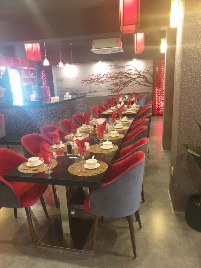 רוואלפינדי Space Luxury Rental Suites מראה חיצוני תמונה