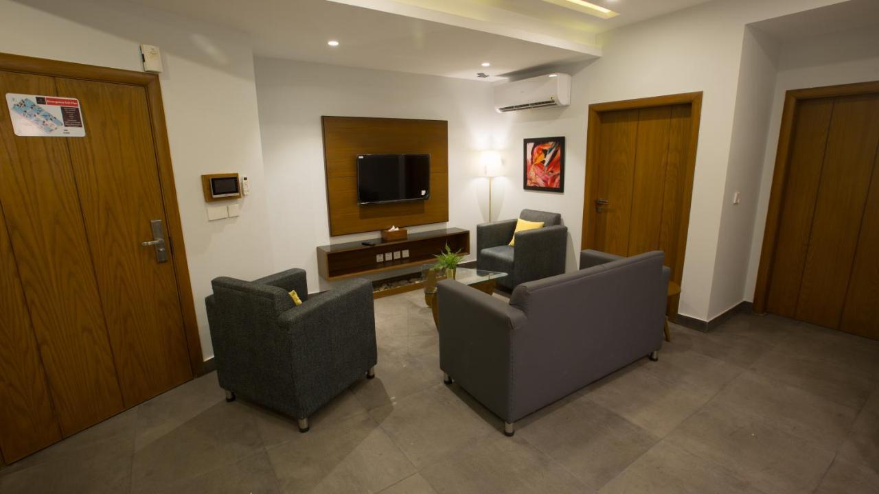 רוואלפינדי Space Luxury Rental Suites מראה חיצוני תמונה